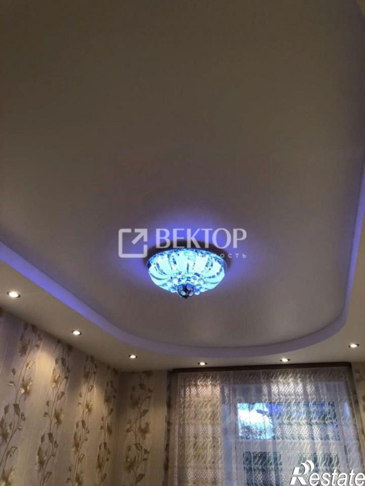 3-комн квартира улица Суворова, 15/16,  д. 15/16