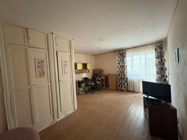 1-комн квартира Полка Нормандия-Неман ул, 69