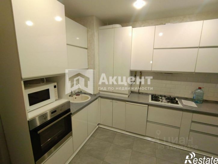 2-комн квартира Станционная улица, 15,  д. 15