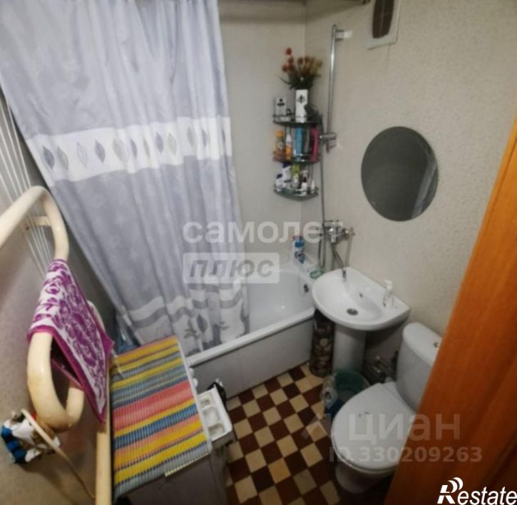 2-комн квартира улица Окуловой, 57,  д. 57