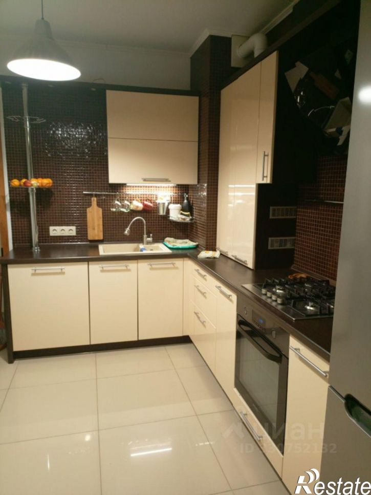 3-комн квартира ул Авдотьинская, 32,  д. 32