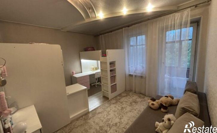 3-комн квартира улица Калинина, 10,  д. 10