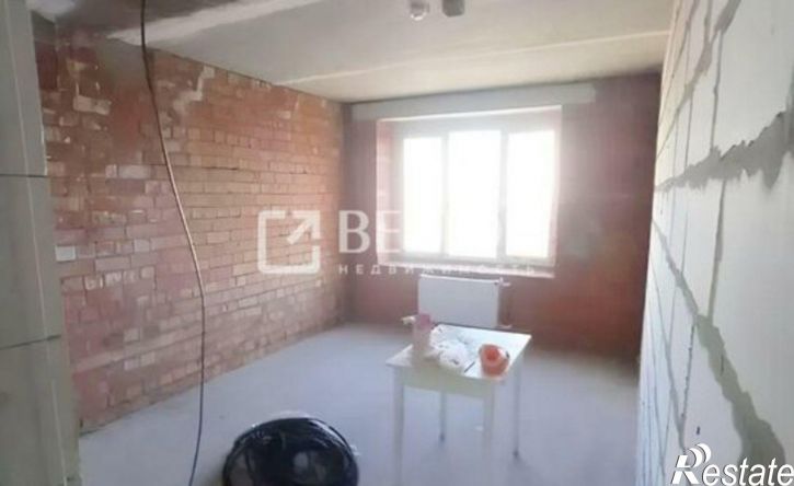 3-комн квартира улица Парижской Коммуны, 57А,  д. 57А