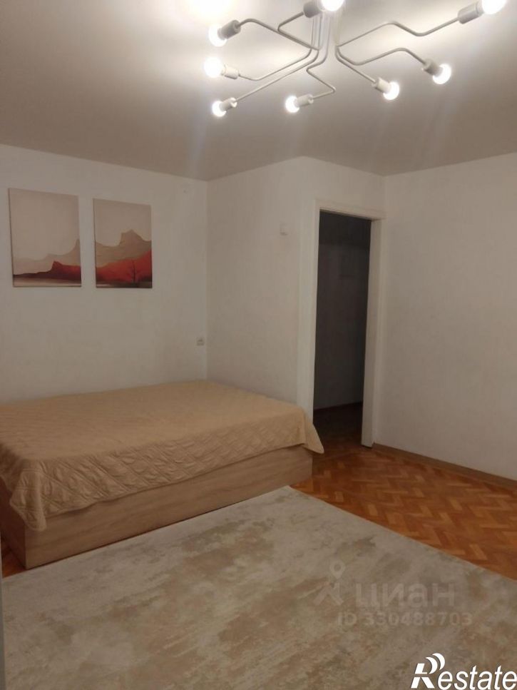2-комн квартира улица Андрианова, 24,  д. 24