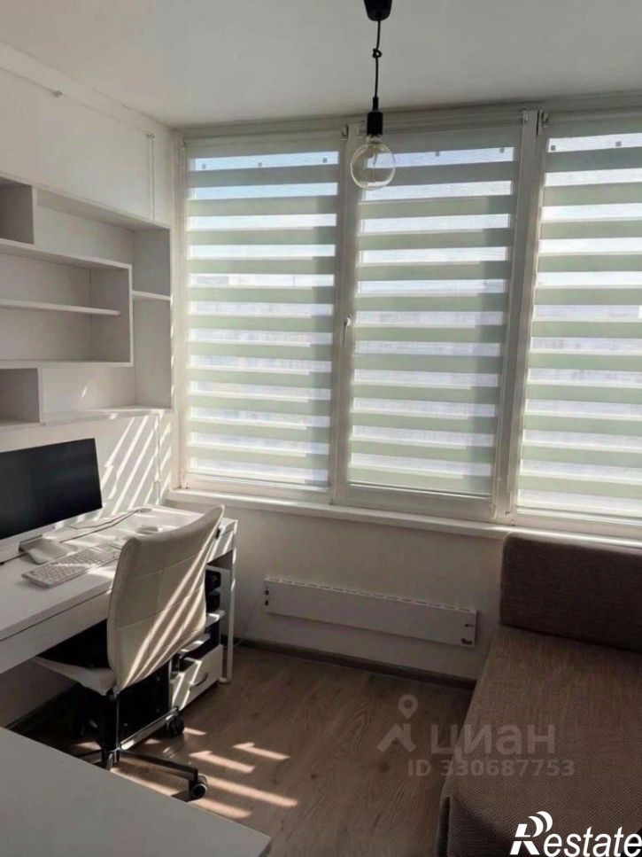 3-комн квартира ул 10 Августа, 56,  д. 56
