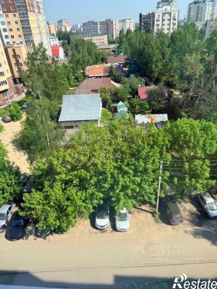 3-комн квартира ул 10 Августа, 56,  д. 56