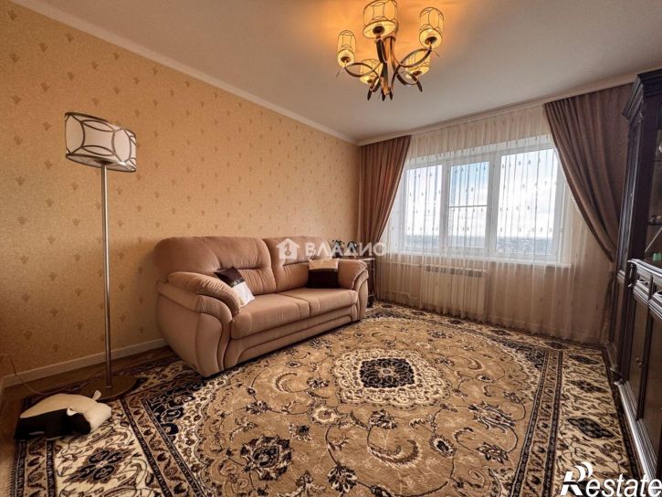 3-комн квартира улица Парижской Коммуны, 41,  д. 41