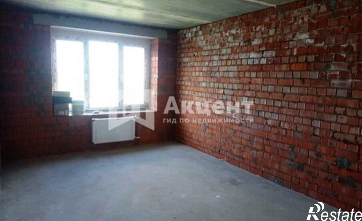 3-комн квартира улица Парижской Коммуны, 57А,  д. 57А