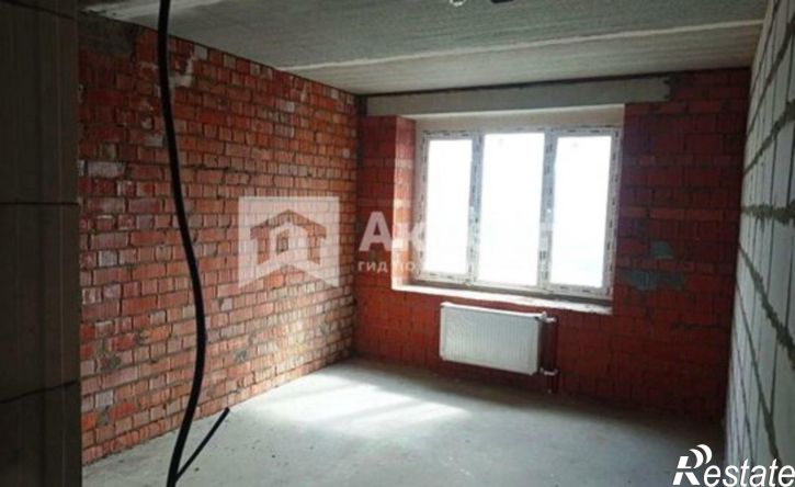 3-комн квартира улица Парижской Коммуны, 57А,  д. 57А