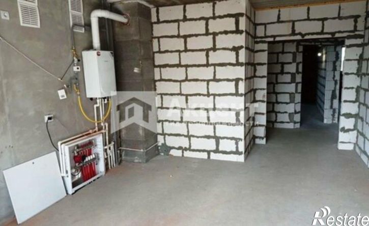 3-комн квартира улица Парижской Коммуны, 57А,  д. 57А