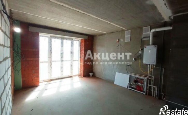 3-комн квартира улица Парижской Коммуны, 57А,  д. 57А