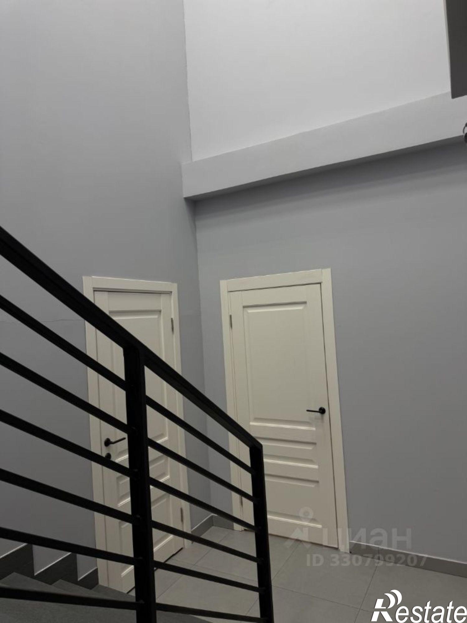 Сдать офис, помещение под офис за 66 300 рублей на ул Крутицкая, 7
