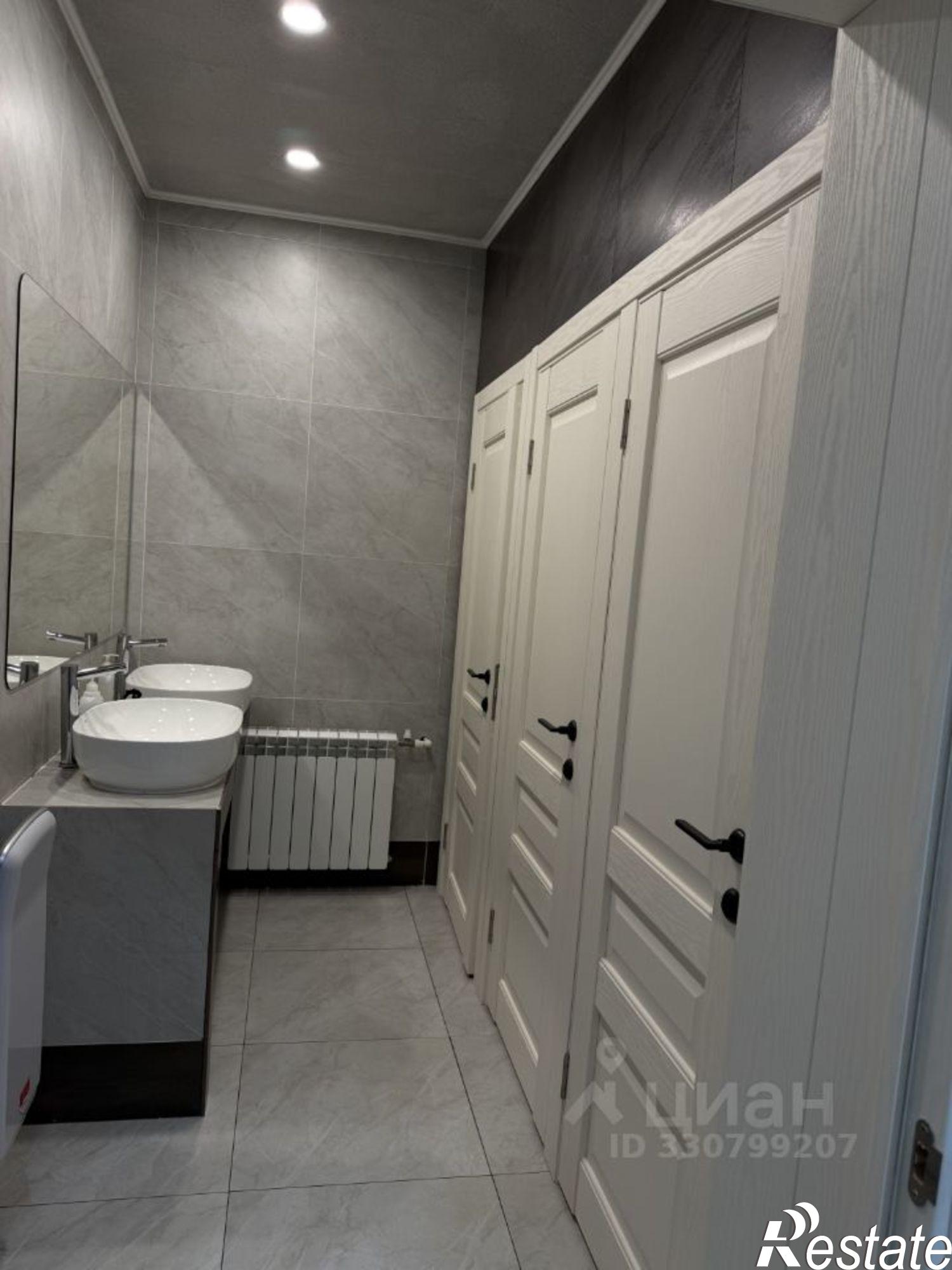Сдать офис, помещение под офис за 66 300 рублей на ул Крутицкая, 7