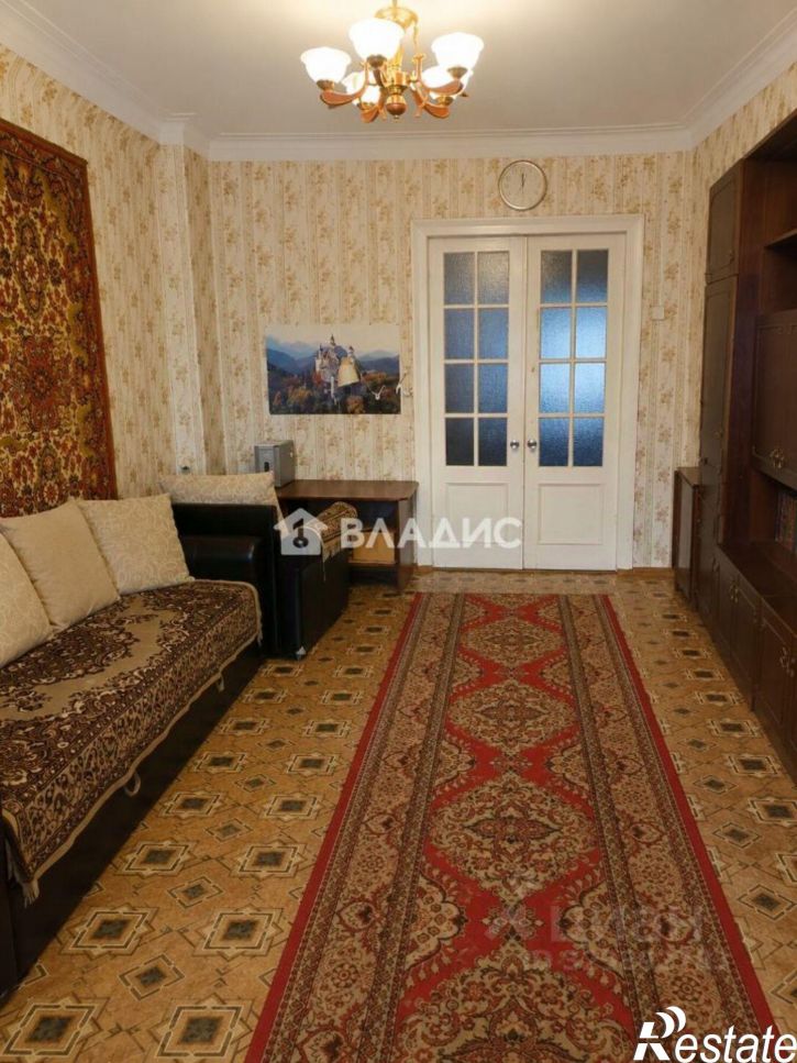 4-комн квартира улица Калинина, 22,  д. 22