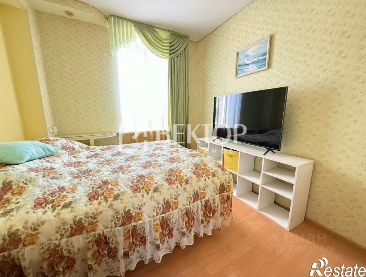 3-комн квартира ул Громобоя, 15,  д. 15