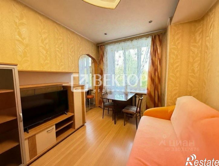 3-комн квартира ул Громобоя, 15,  д. 15