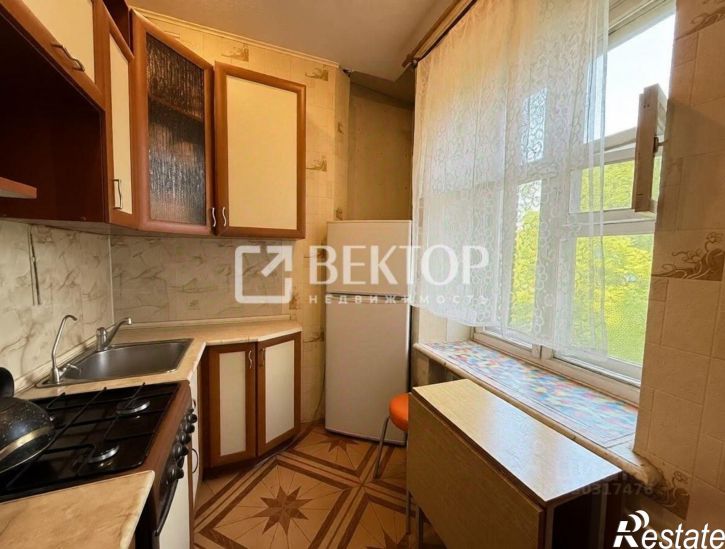 3-комн квартира ул Громобоя, 15,  д. 15
