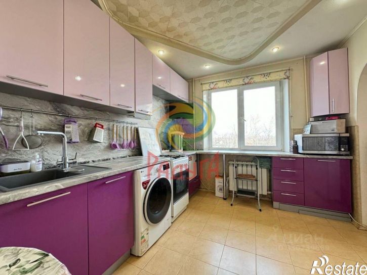 3-комн квартира ул Куконковых, 100,  д. 100