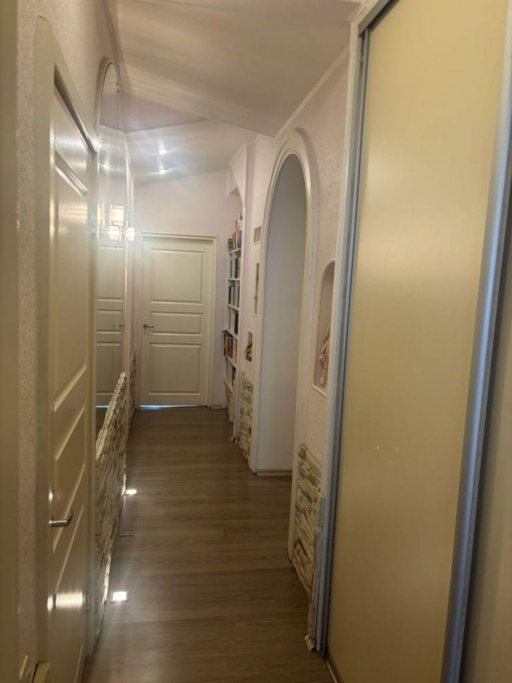3-комн квартира Калинина ул, 10