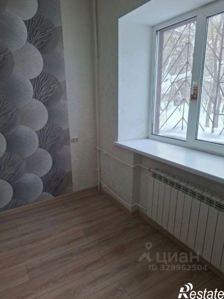 Комната ул Красных Зорь, 1,  д. 1