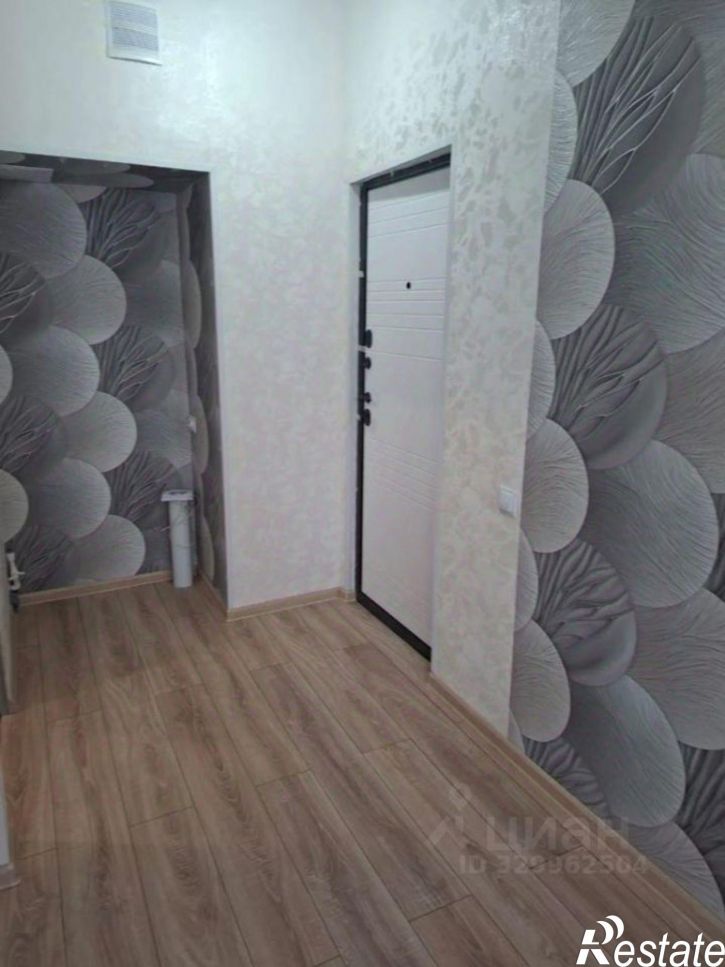 Комната ул Красных Зорь, 1,  д. 1