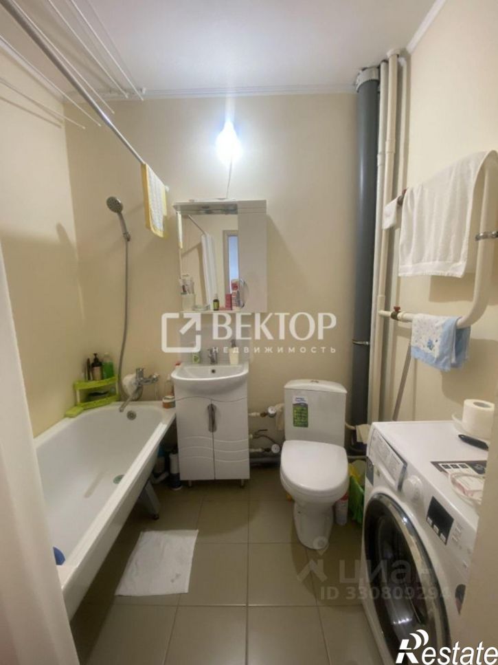 1-комн квартира улица Парижской Коммуны, 41,  д. 41
