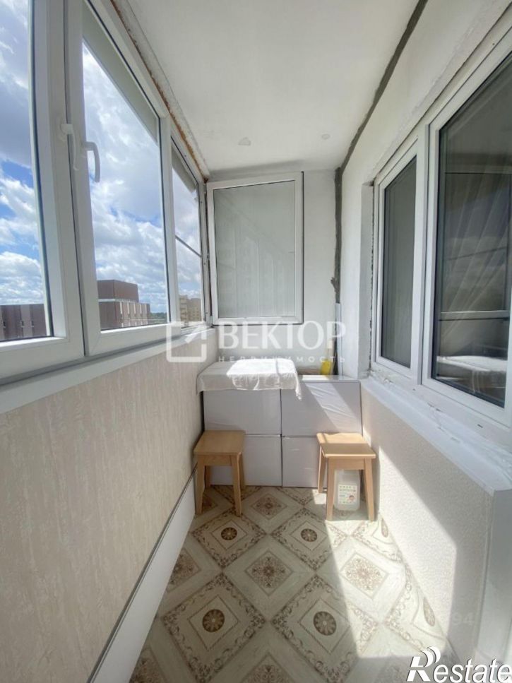 1-комн квартира улица Парижской Коммуны, 41,  д. 41