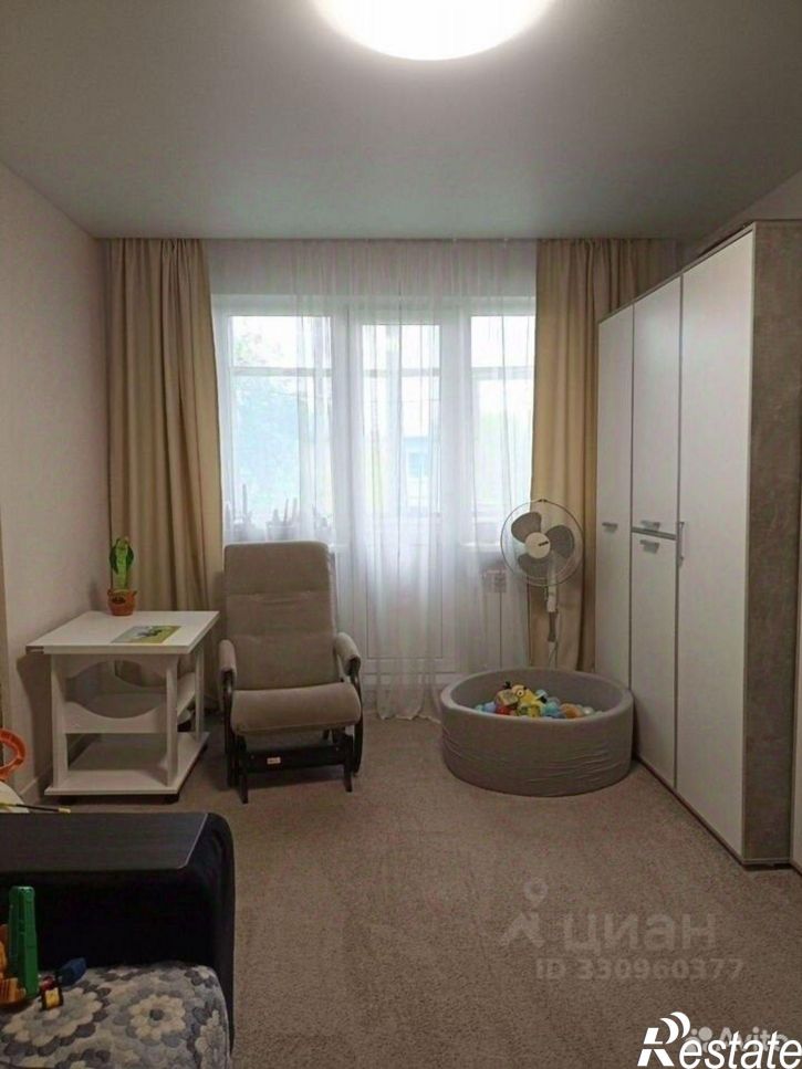 2-комн квартира проспект Строителей, 20,  д. 20