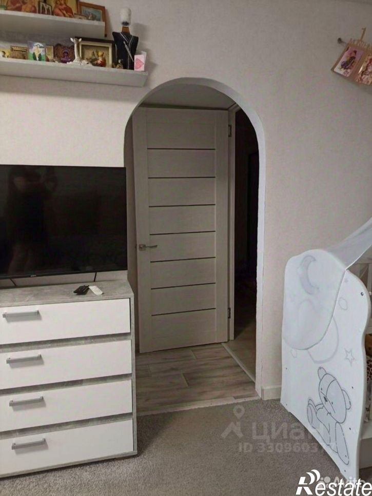 2-комн квартира проспект Строителей, 20,  д. 20