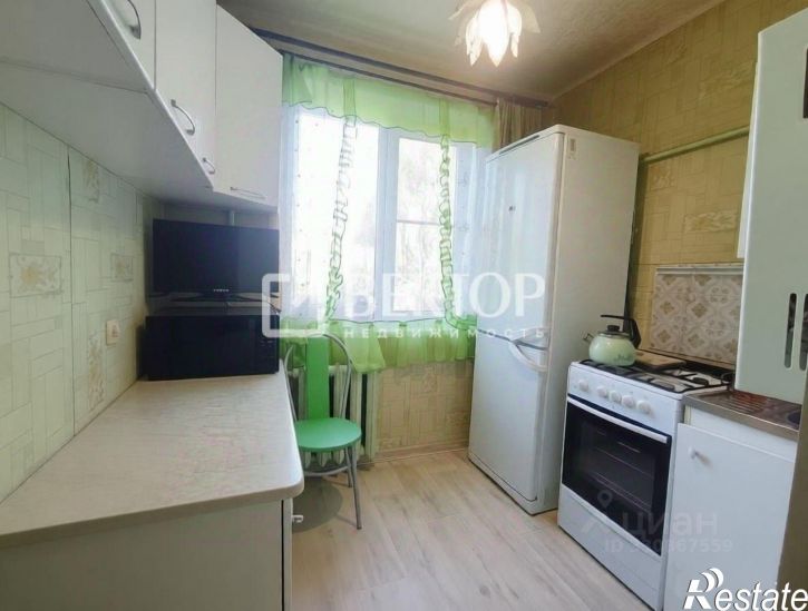 3-комн квартира Бакинский пр-д, 84,  д. 84