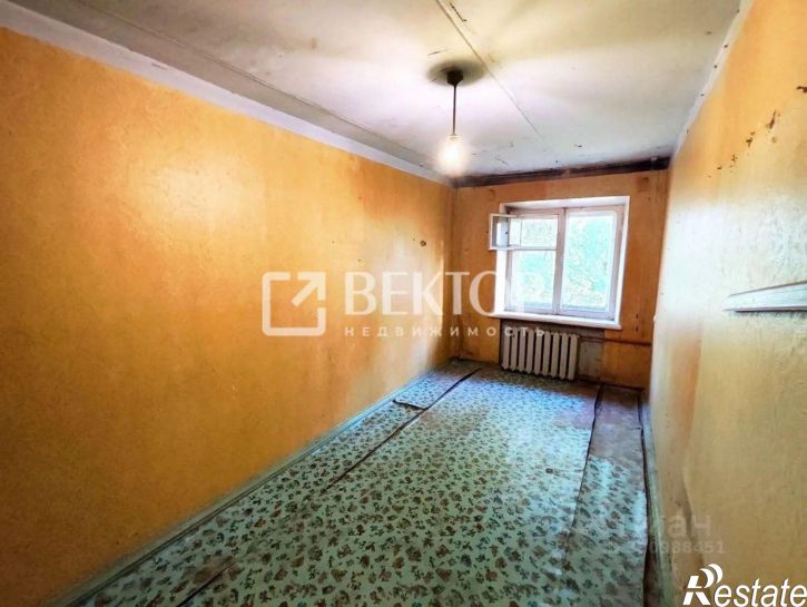 3-комн квартира улица Мякишева, 3,  д. 3