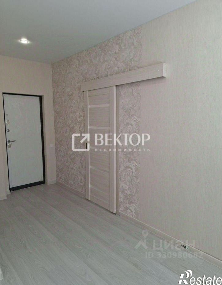 1-комн квартира ул Красных Зорь, 1,  д. 1