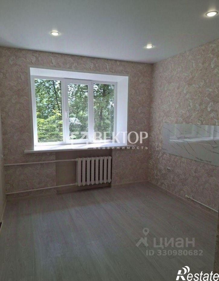 1-комн квартира ул Красных Зорь, 1,  д. 1
