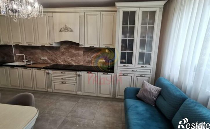 3-комн квартира ул Колотилова, 38,  д. 38
