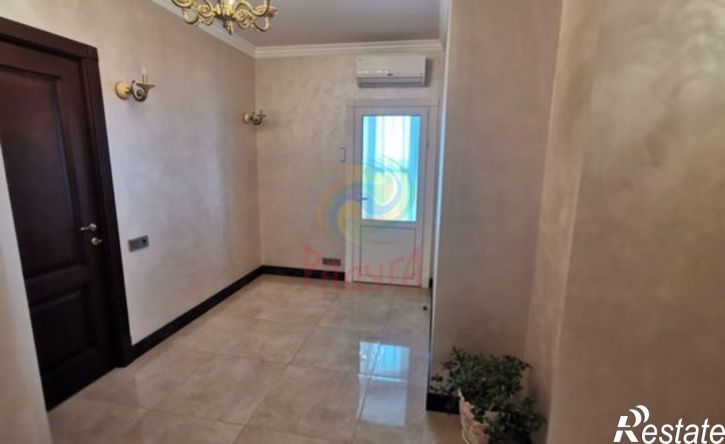 3-комн квартира ул Колотилова, 38,  д. 38