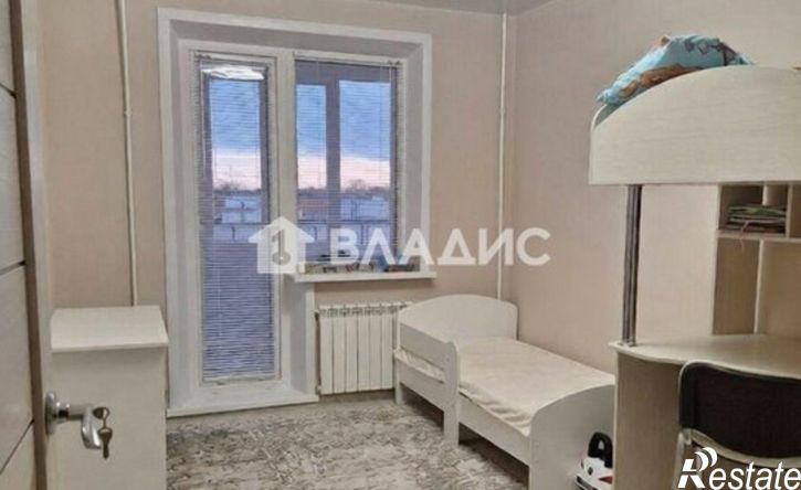 3-комн квартира улица Танкиста Белороссова, 2,  д. 2