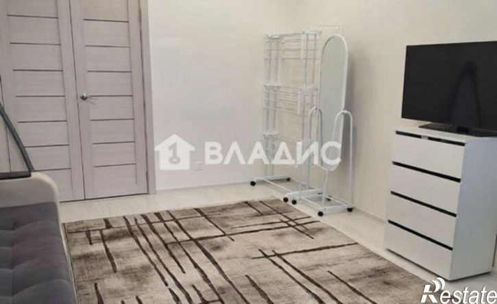3-комн квартира улица Танкиста Белороссова, 2,  д. 2