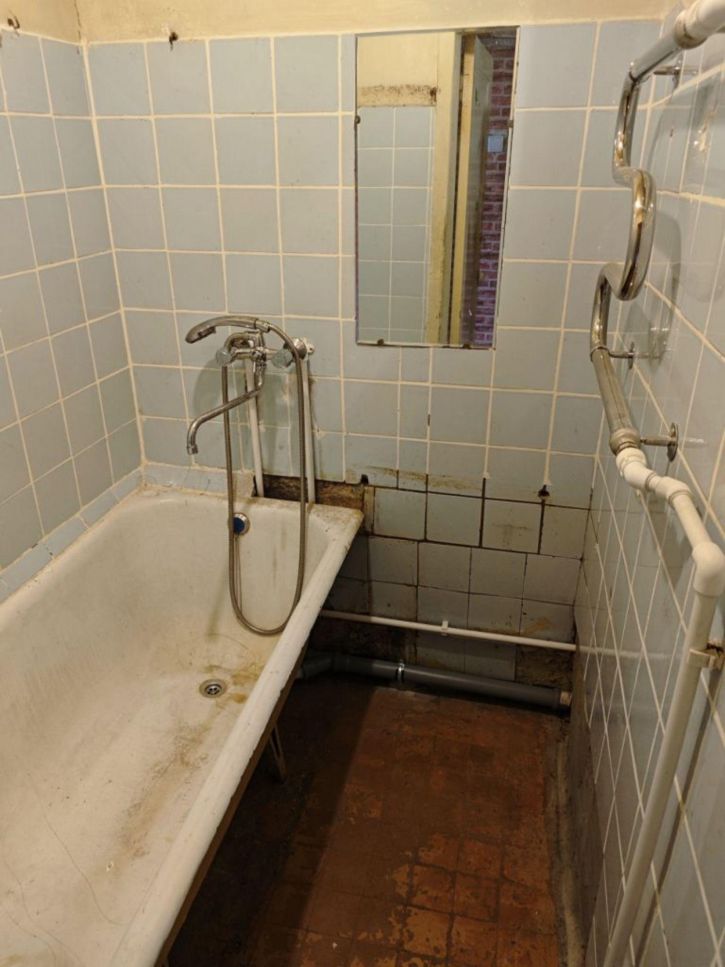 2-комн квартира Колесанова ул, 2
