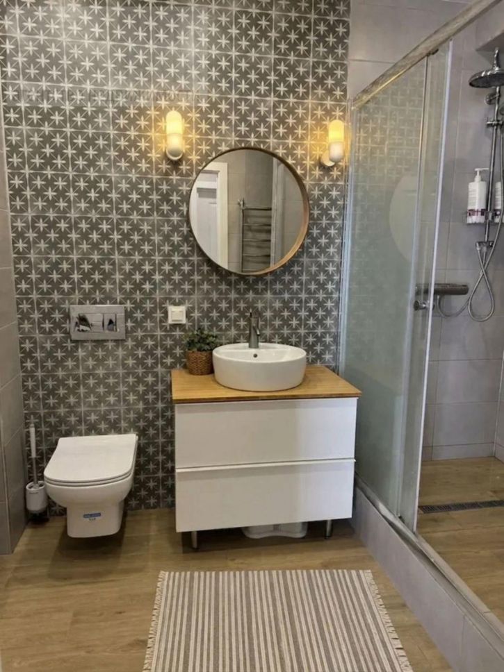 2-комн квартира Наумова ул, 5