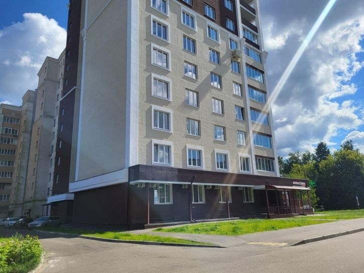 2-комн квартира Красных Зорь ул, 8