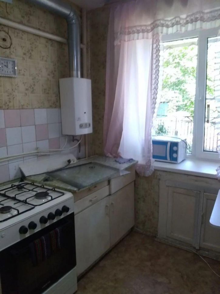2-комн квартира Строителей пр-кт, 68