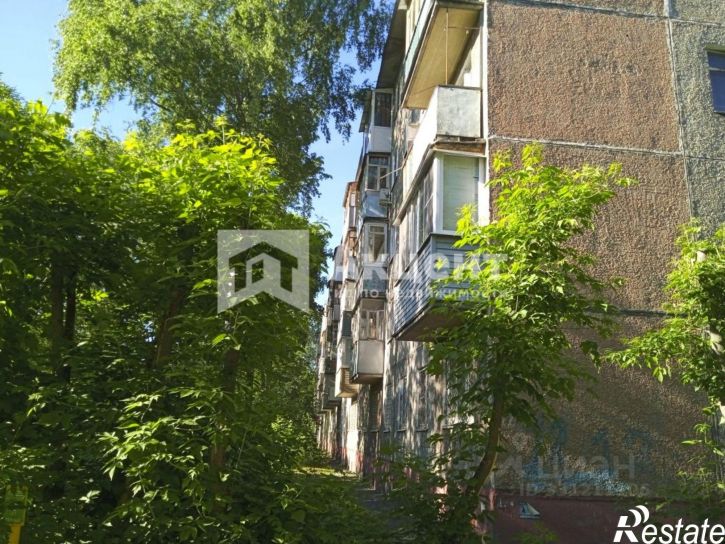 3-комн квартира пр-кт Строителей, 12,  д. 12