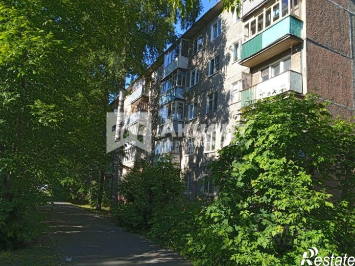 3-комн квартира пр-кт Строителей, 12,  д. 12