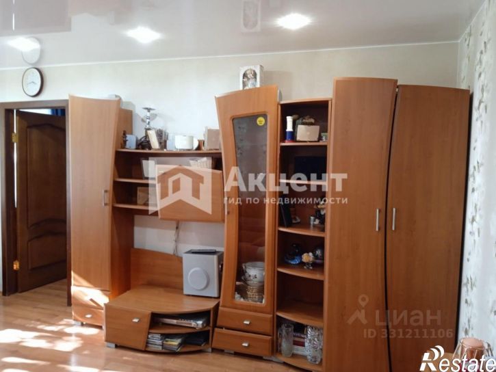 3-комн квартира пр-кт Строителей, 12,  д. 12