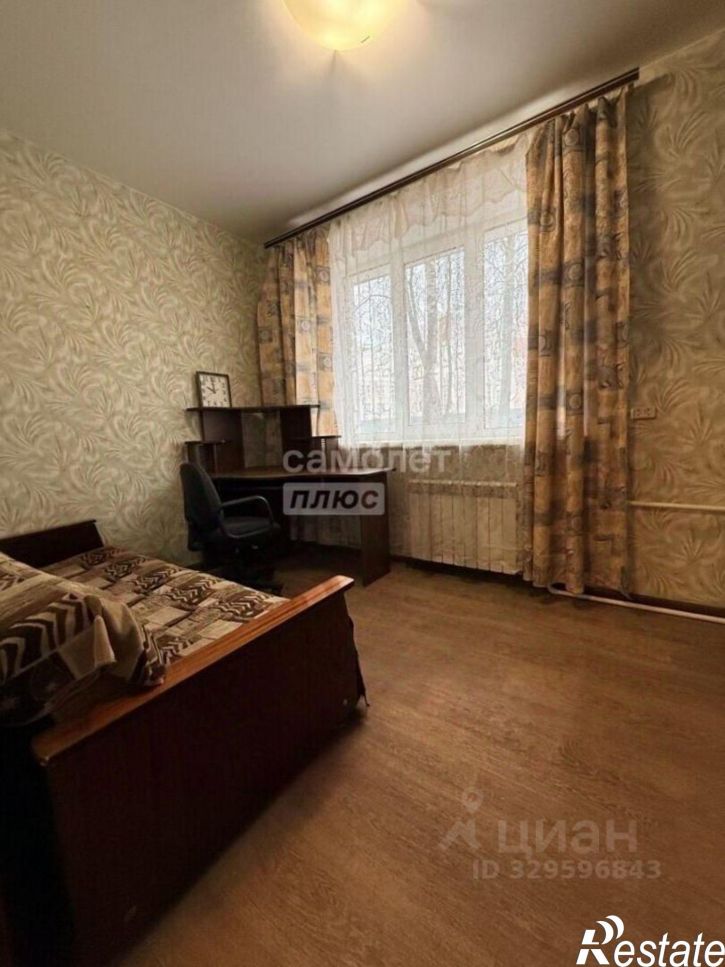 2-комн квартира ул Красных Зорь, 2,  д. 2