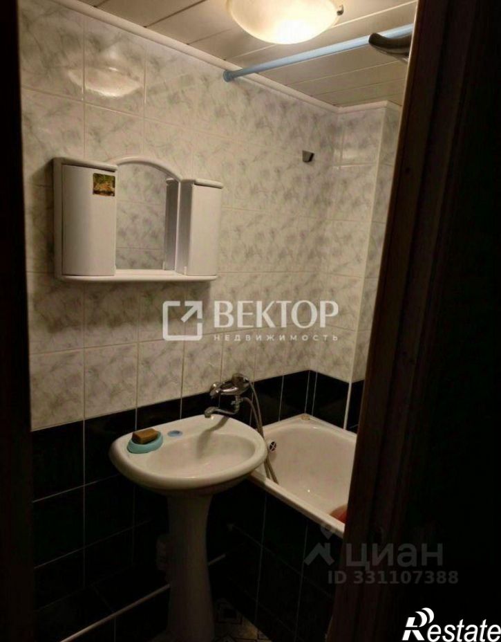 1-комн квартира ул Жугина, 17,  д. 17