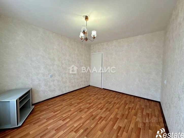 1-комн квартира микрорайон Московский, 17