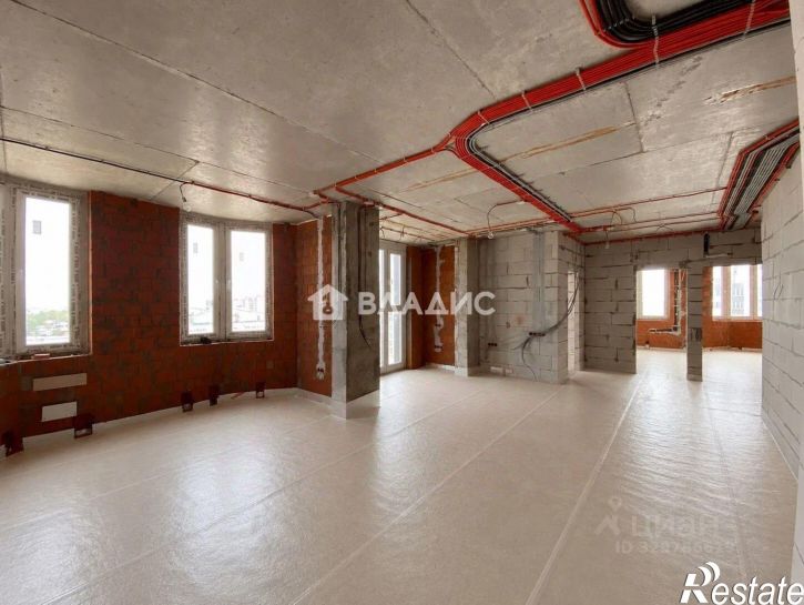 4-комн квартира ул Наумова, 16,  д. 16