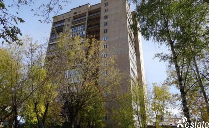 3-комн квартира улица Дзержинского, 2,  д. 2