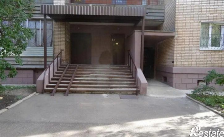 3-комн квартира улица Дзержинского, 2,  д. 2